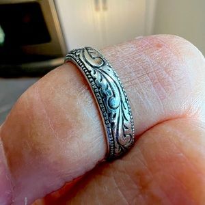 Sterling silver filigree band ring